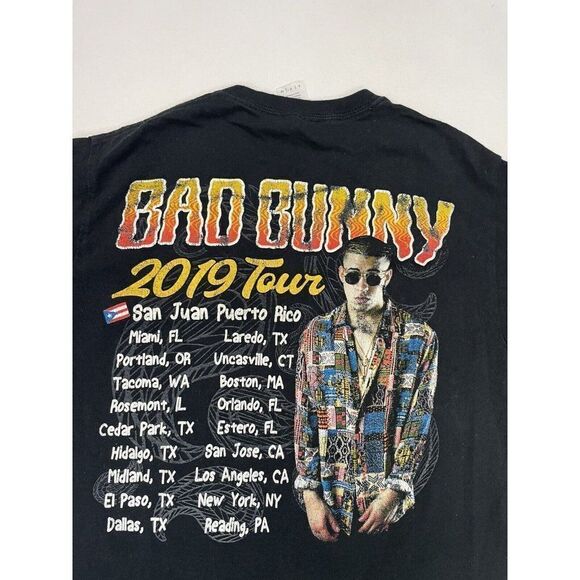 Bad Bunny 2019 Tour Graphic T-shirt Women Small Black Short Sleeve Music - Picture 4 of 6